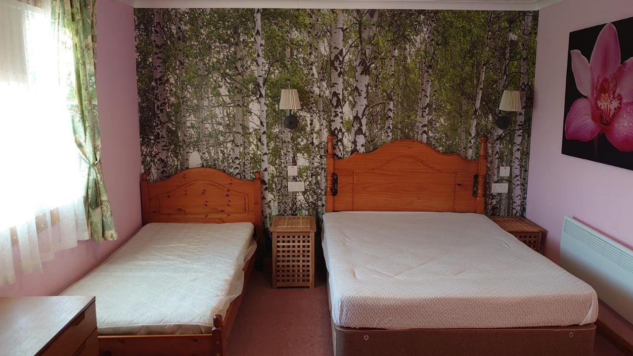 Scotland Paradise Relax Accommodation By Shooting Club Kirriemuir Balintore  Екстериор снимка