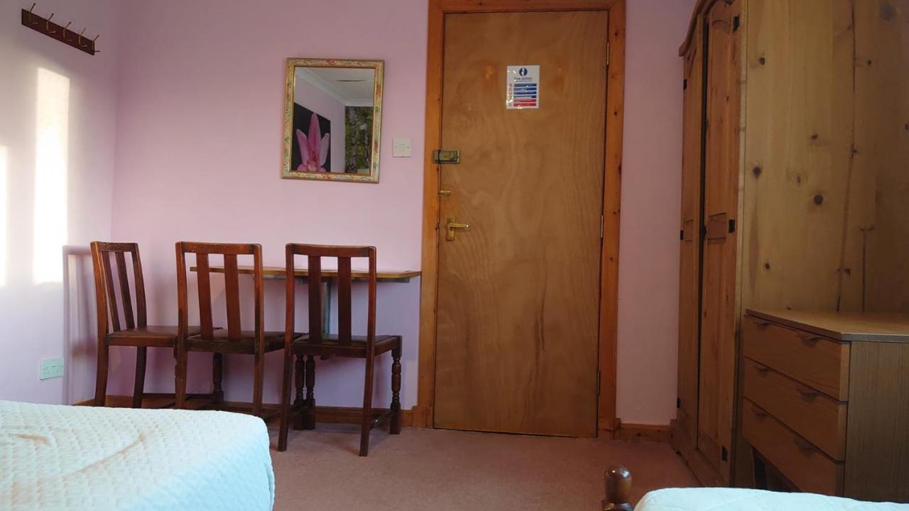 Scotland Paradise Relax Accommodation By Shooting Club Kirriemuir Balintore  Екстериор снимка