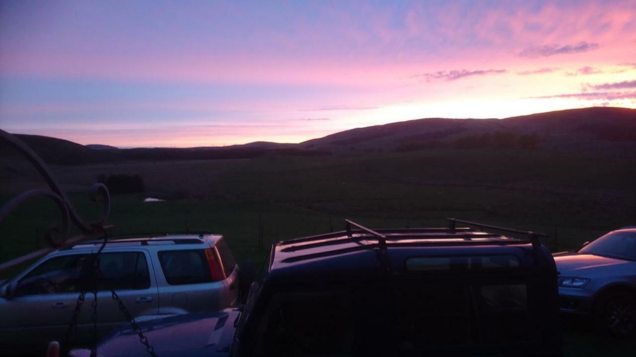 Scotland Paradise Relax Accommodation By Shooting Club Kirriemuir Balintore  Екстериор снимка